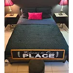 Charming Relaxed Staying