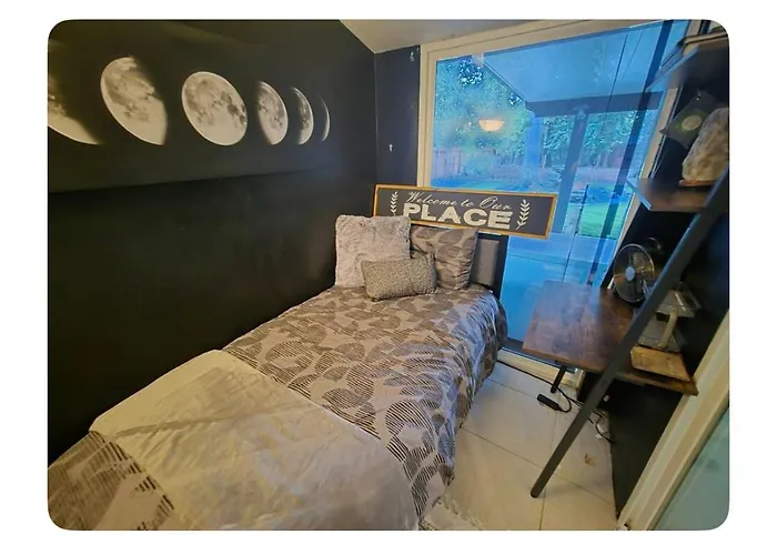 Charming Relaxed Staying